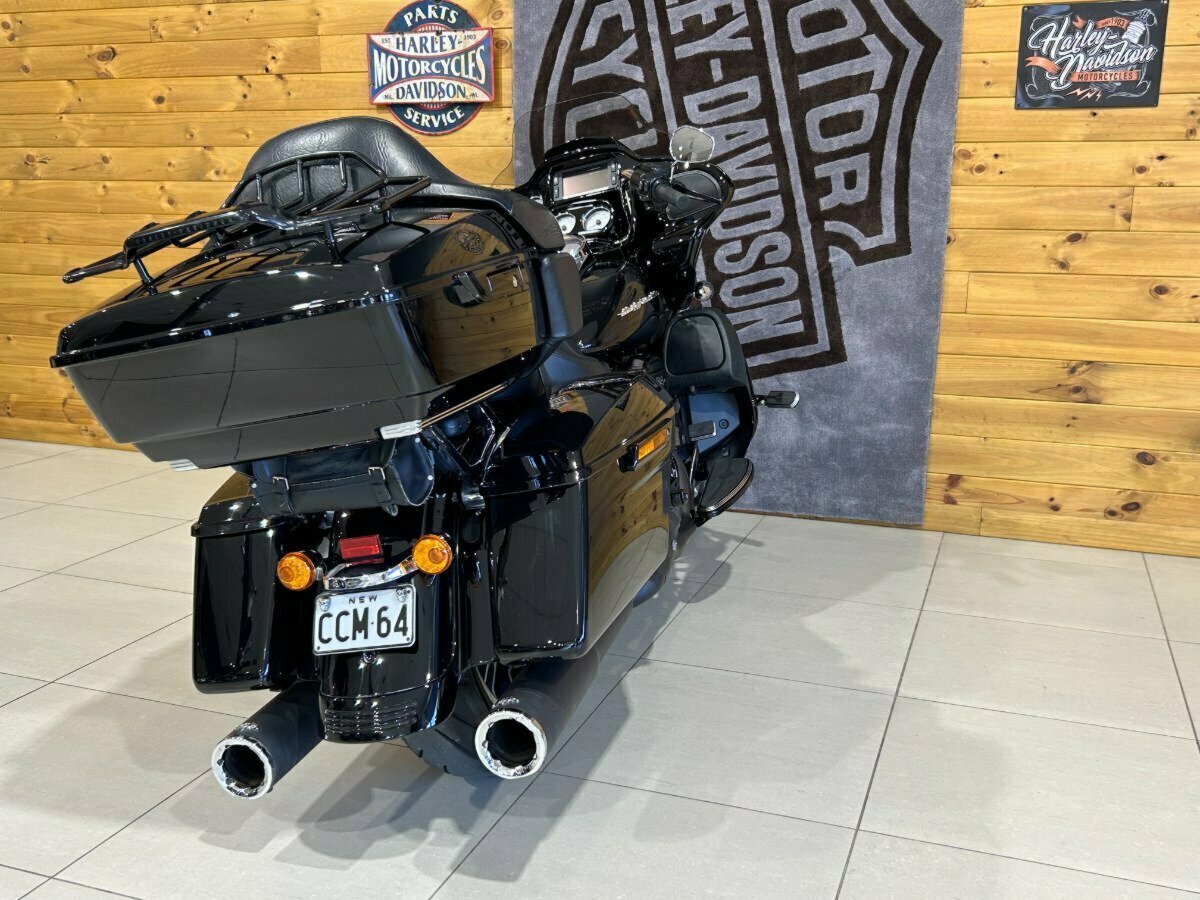 2017 HARLEY-DAVIDSON FLTRXS ROAD GLIDE SPECIAL CRUISER