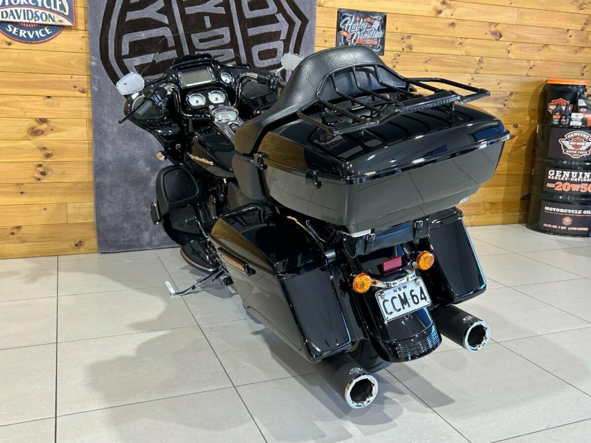 2017 HARLEY-DAVIDSON FLTRXS ROAD GLIDE SPECIAL CRUISER