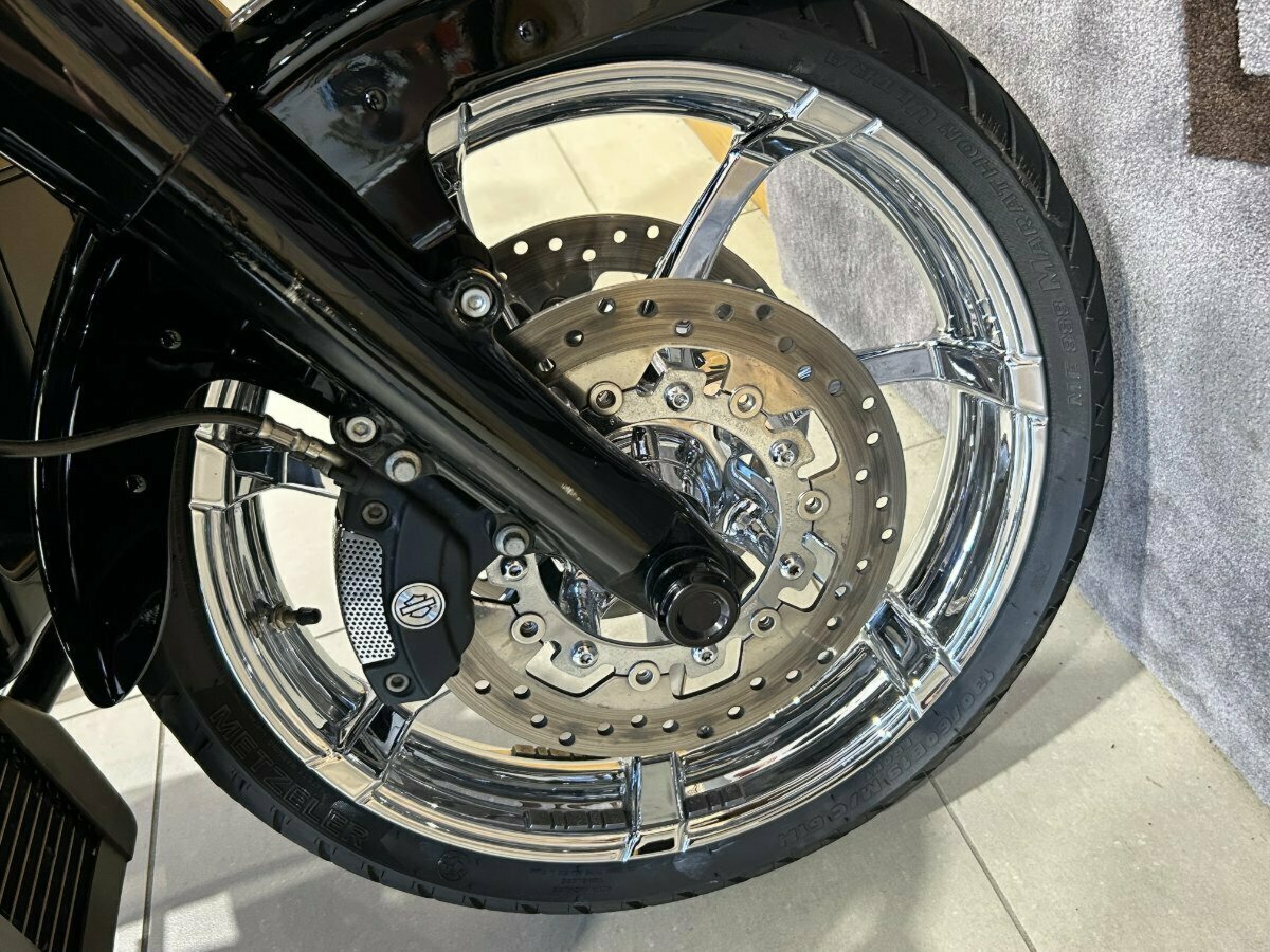 2017 HARLEY-DAVIDSON FLTRXS ROAD GLIDE SPECIAL CRUISER
