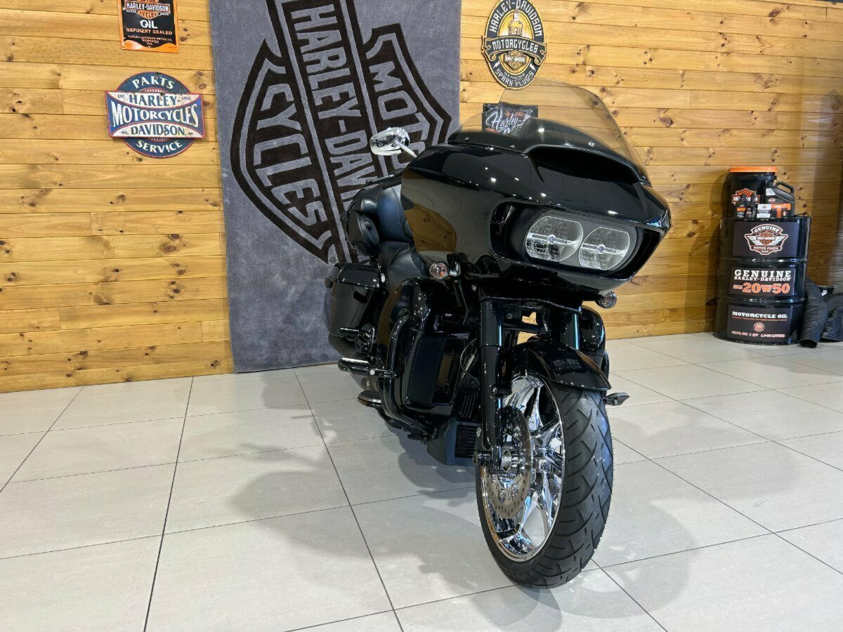 2017 HARLEY-DAVIDSON FLTRXS ROAD GLIDE SPECIAL CRUISER
