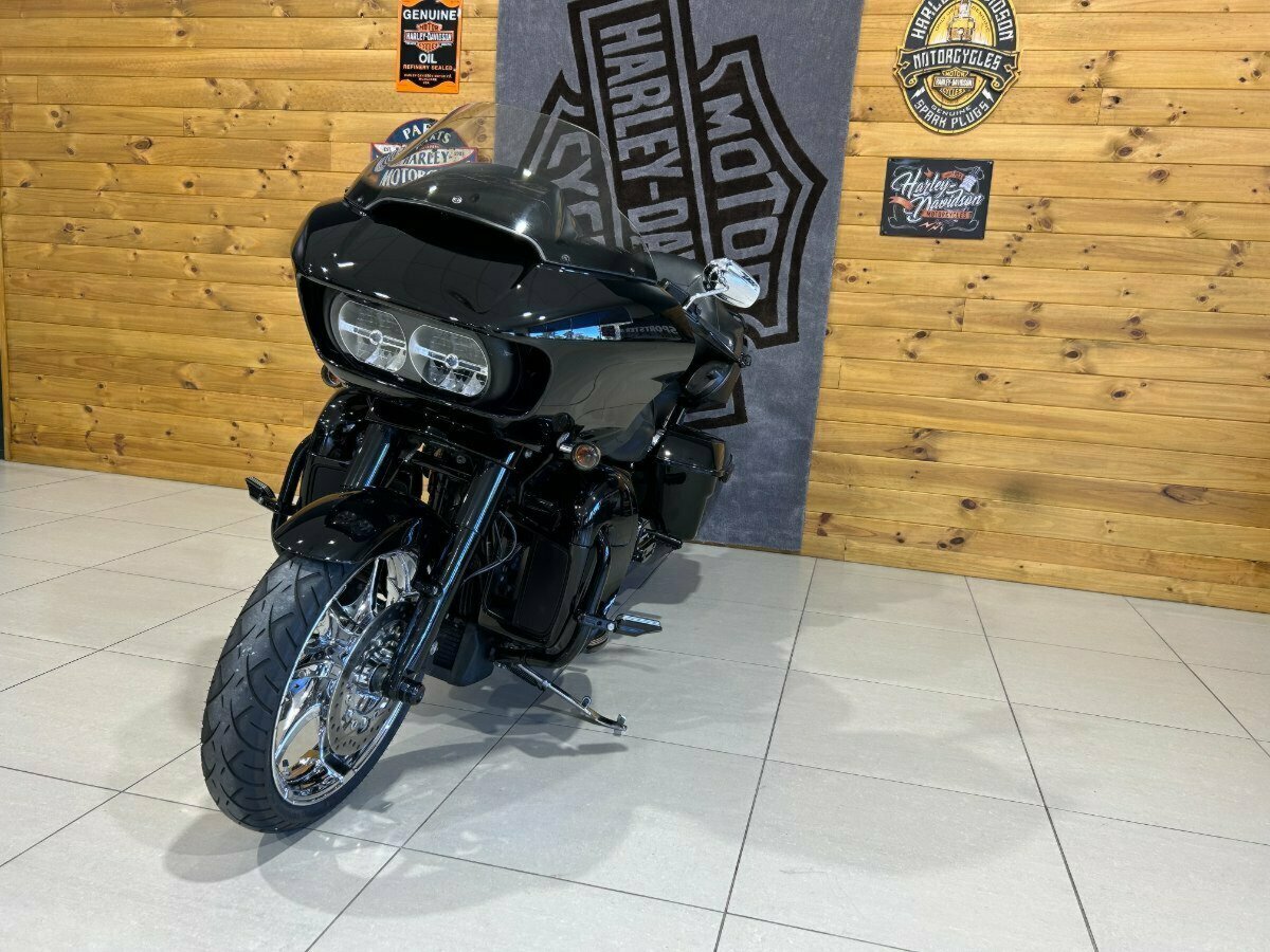 2017 HARLEY-DAVIDSON FLTRXS ROAD GLIDE SPECIAL CRUISER
