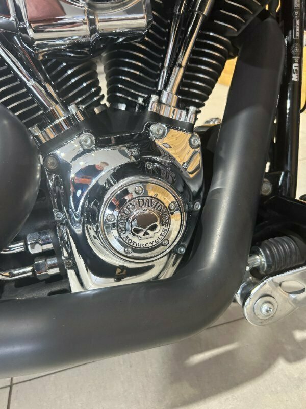 2017 HARLEY-DAVIDSON FXSB SOFTAIL BREAKOUT CRUISER