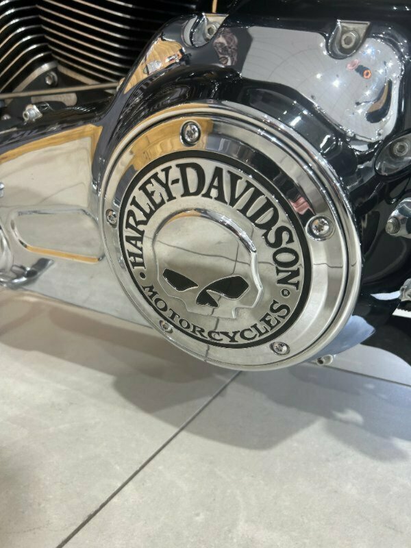2017 HARLEY-DAVIDSON FXSB SOFTAIL BREAKOUT CRUISER