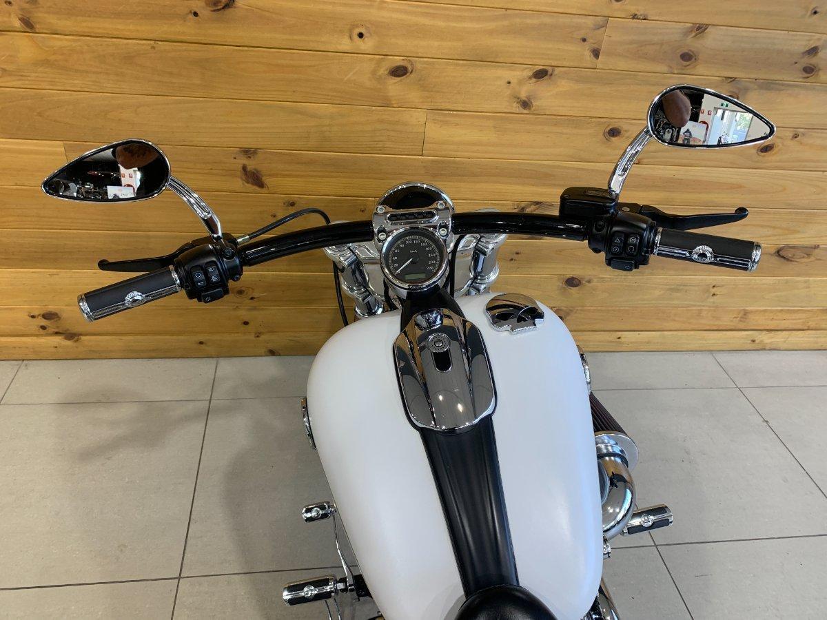 2016 HARLEY-DAVIDSON FXSB SOFTAIL BREAKOUT CRUISER