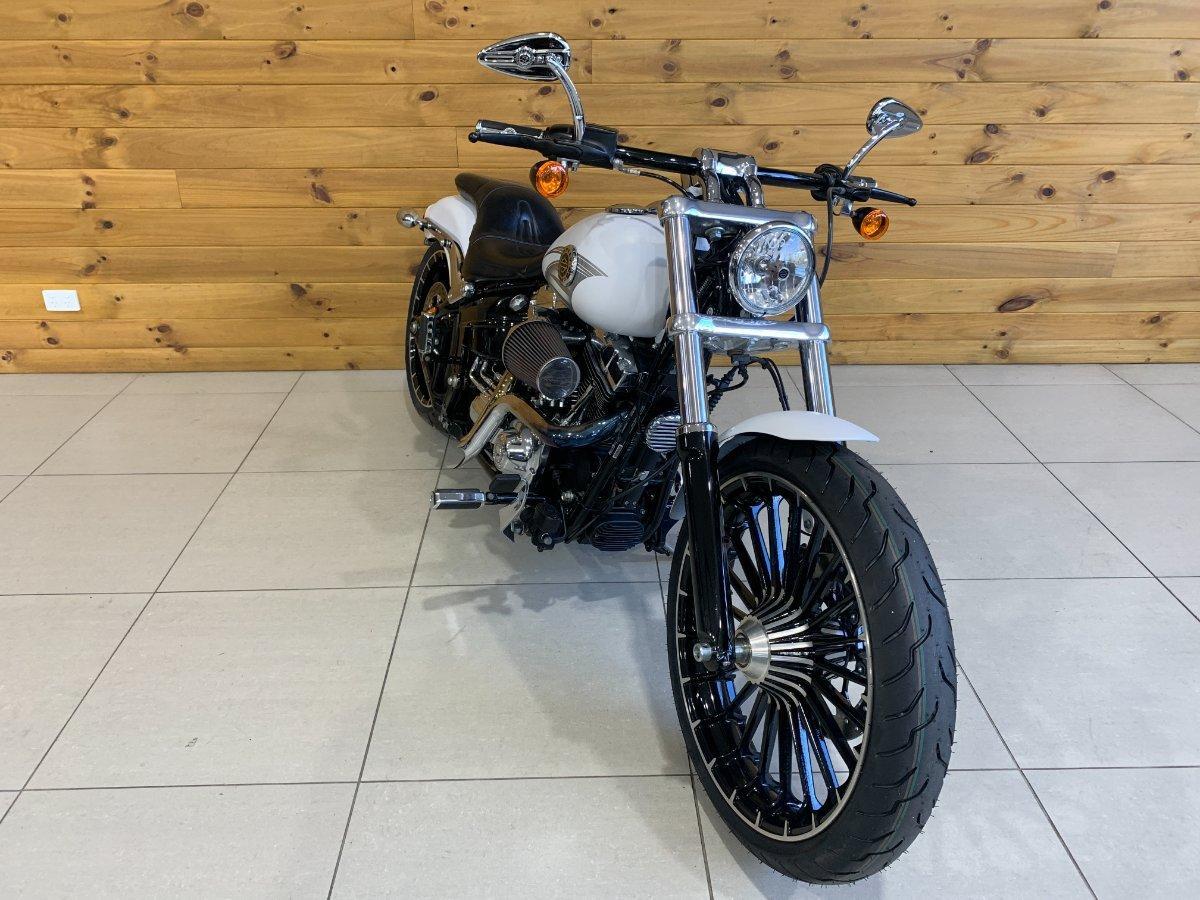2016 HARLEY-DAVIDSON FXSB SOFTAIL BREAKOUT CRUISER