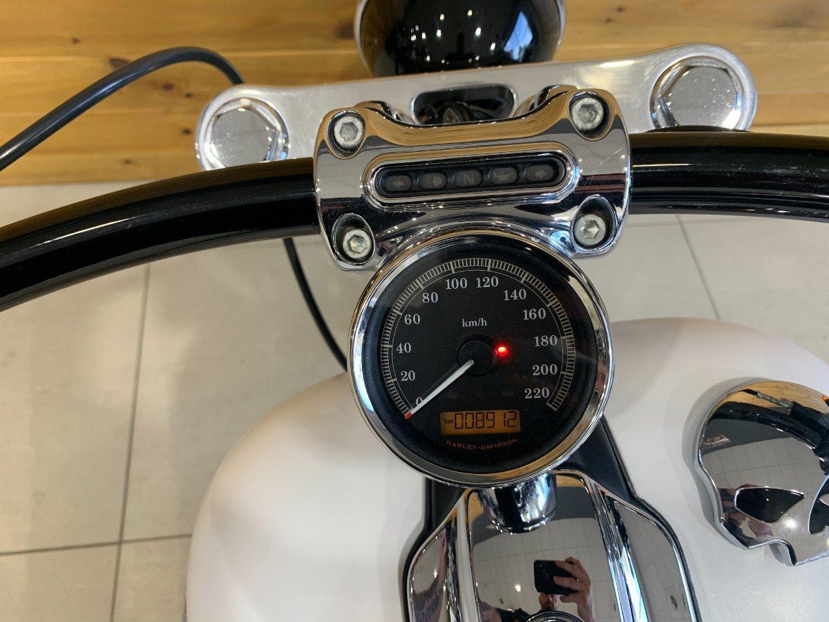 2016 HARLEY-DAVIDSON FXSB SOFTAIL BREAKOUT CRUISER