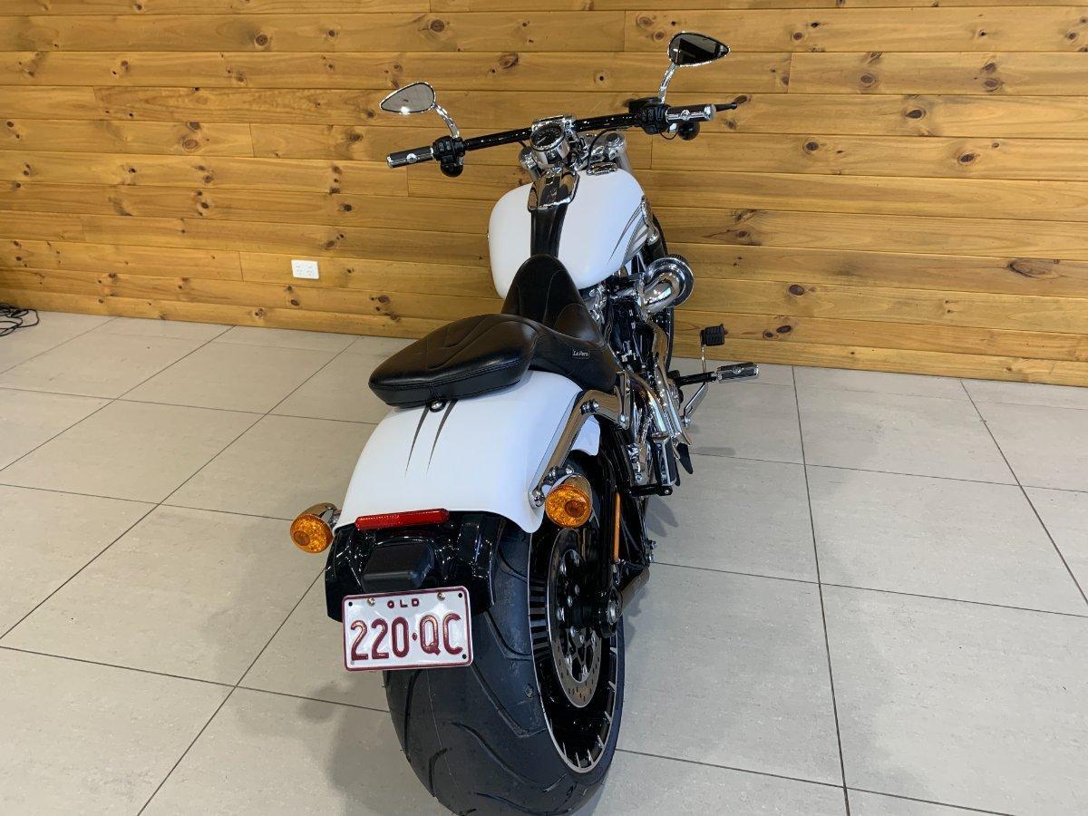 2016 HARLEY-DAVIDSON FXSB SOFTAIL BREAKOUT CRUISER