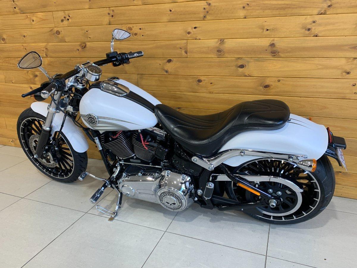 2016 HARLEY-DAVIDSON FXSB SOFTAIL BREAKOUT CRUISER