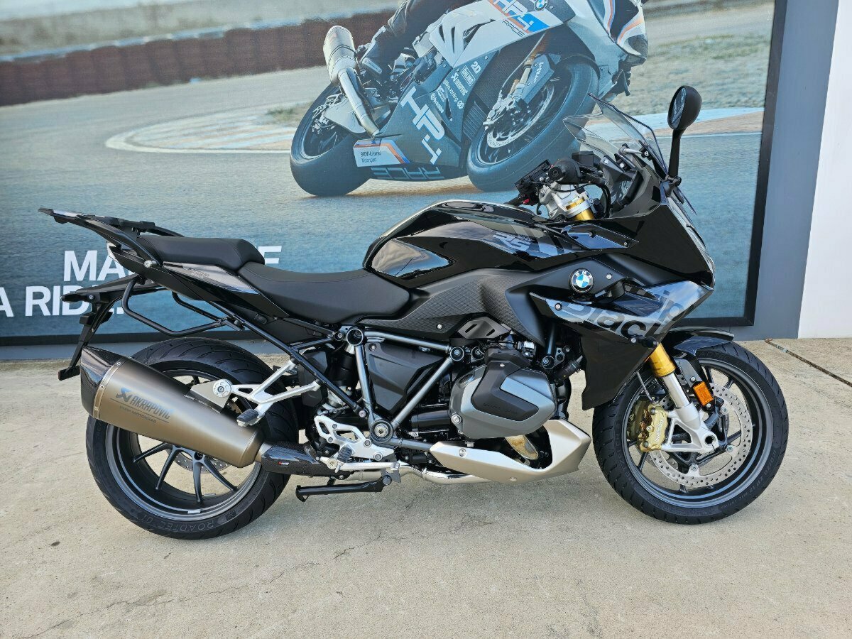 2024 BMW R 1250 RS TRIPLE BLACK SPORTS