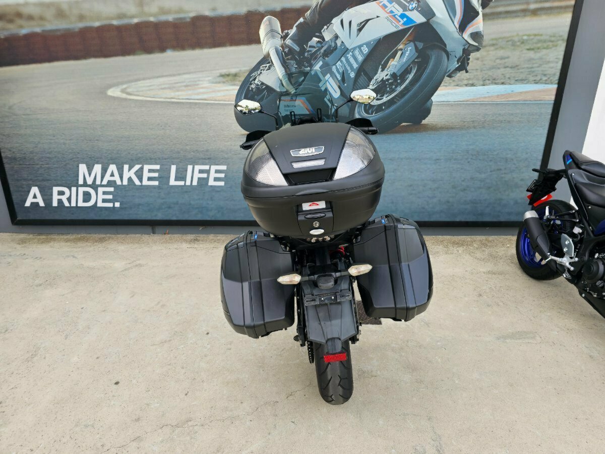 2014 KAWASAKI VERSYS (KLE650L) DUAL SPORTS