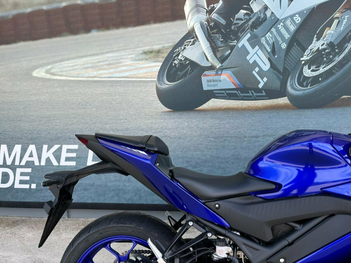 2024 YAMAHA YZF-R3 (YZF-R3A) SPORTS