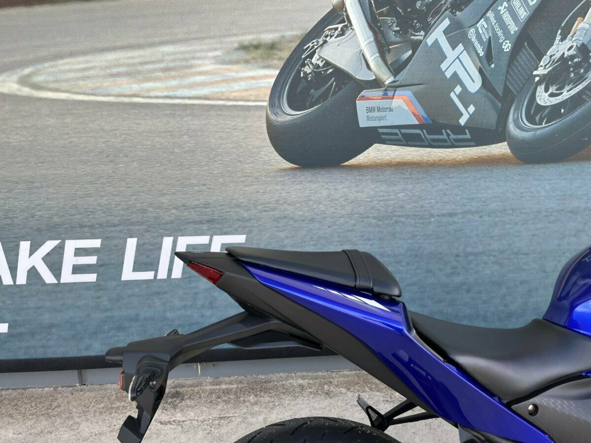 2024 YAMAHA YZF-R3 (YZF-R3A) SPORTS