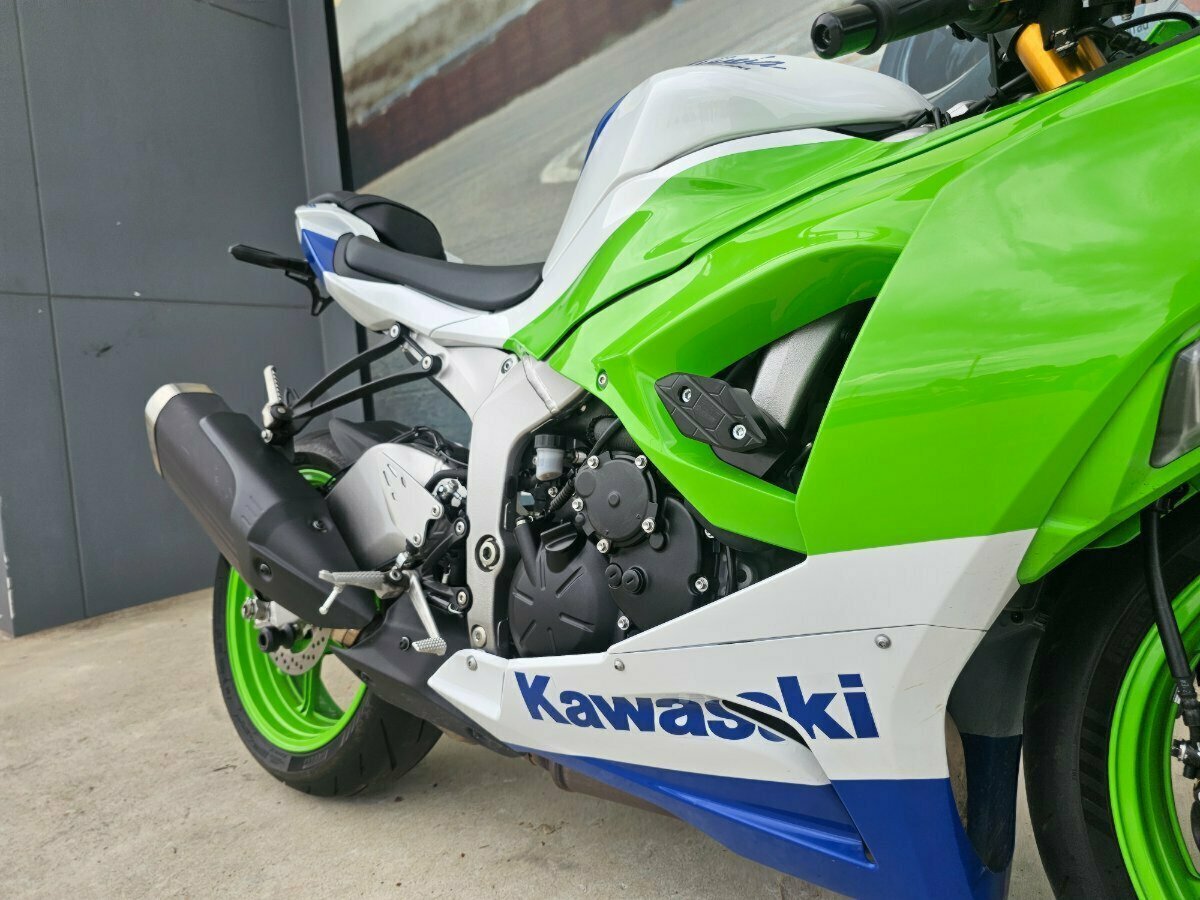2024 KAWASAKI NINJA ZX-6R 40TH ANNIVERSARY SPORTS