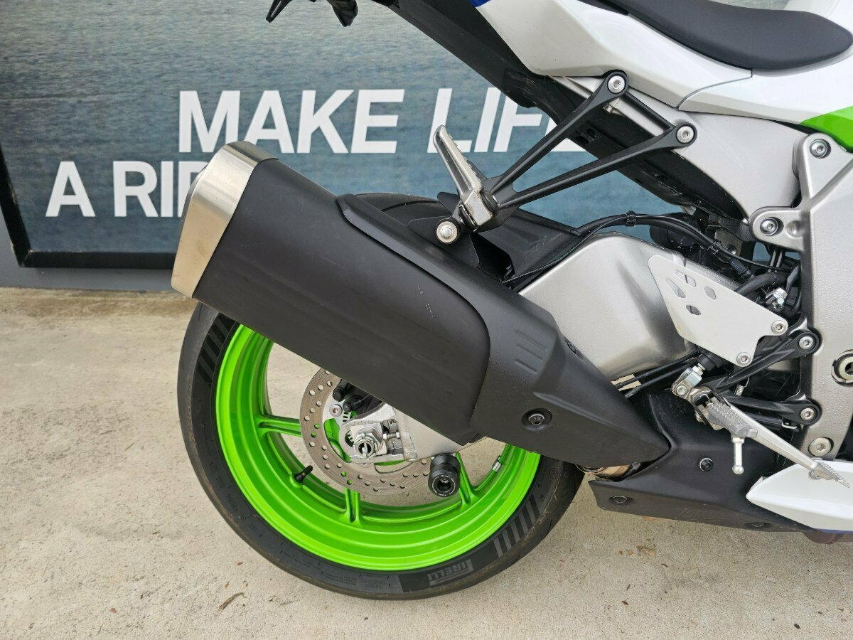 2024 KAWASAKI NINJA ZX-6R 40TH ANNIVERSARY SPORTS