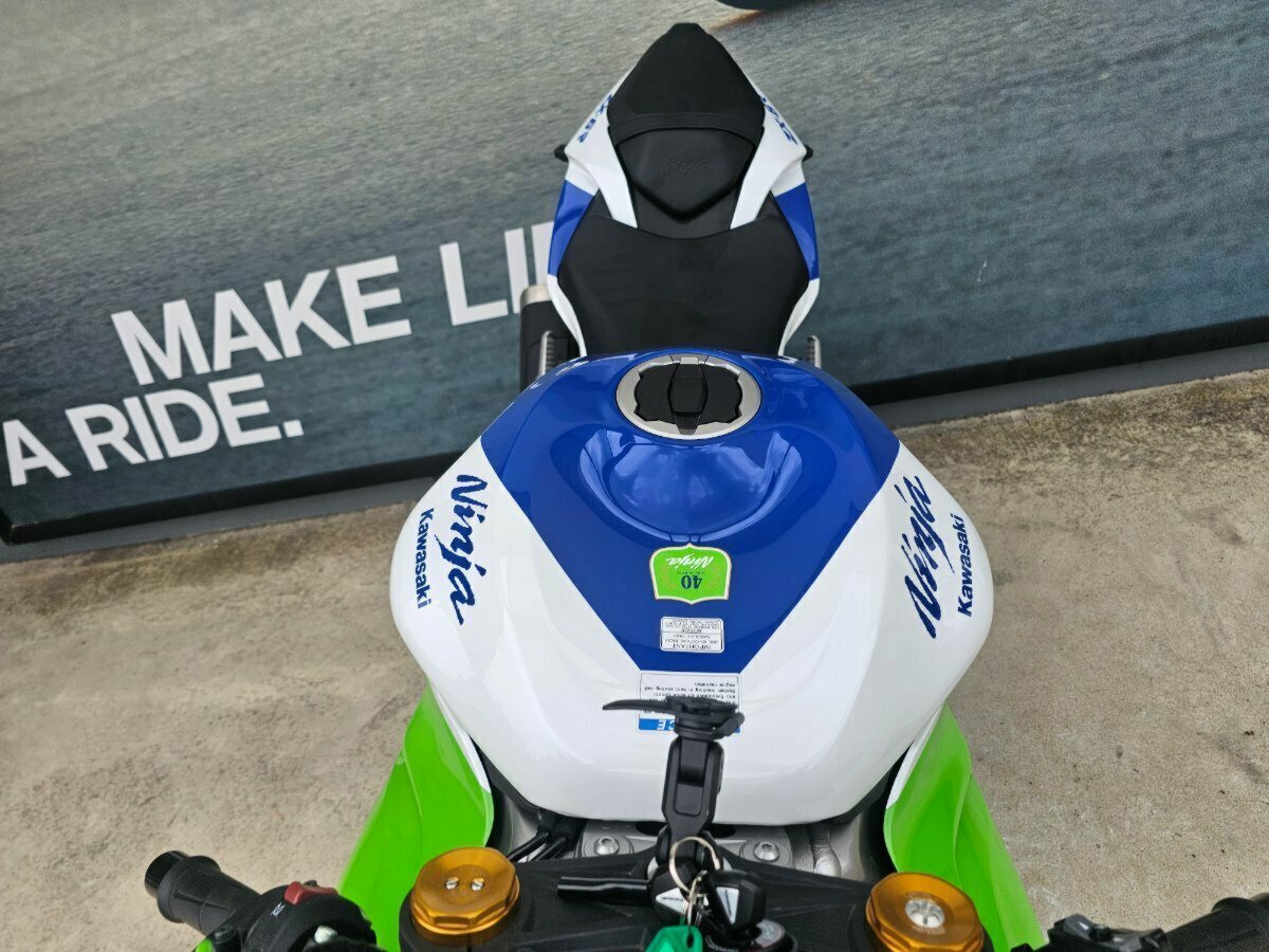 2024 KAWASAKI NINJA ZX-6R 40TH ANNIVERSARY SPORTS