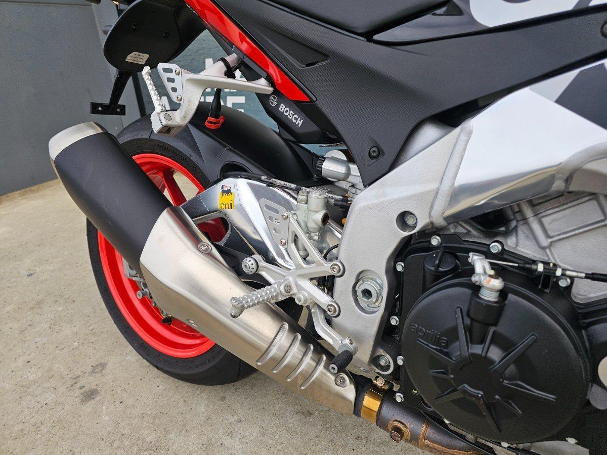 2016 APRILIA TUONO V4 1100 FACTORY SPORTS