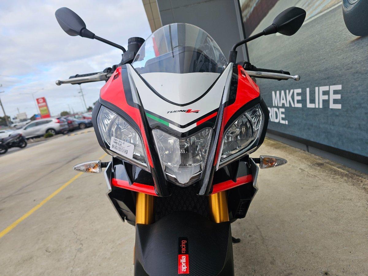 2016 APRILIA TUONO V4 1100 FACTORY SPORTS