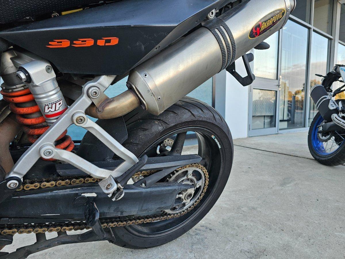 2009 KTM 990 SUPERMOTO T ROAD