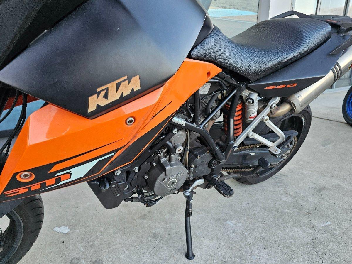 2009 KTM 990 SUPERMOTO T ROAD