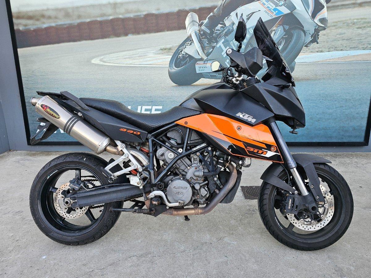 2009 KTM 990 SUPERMOTO T ROAD