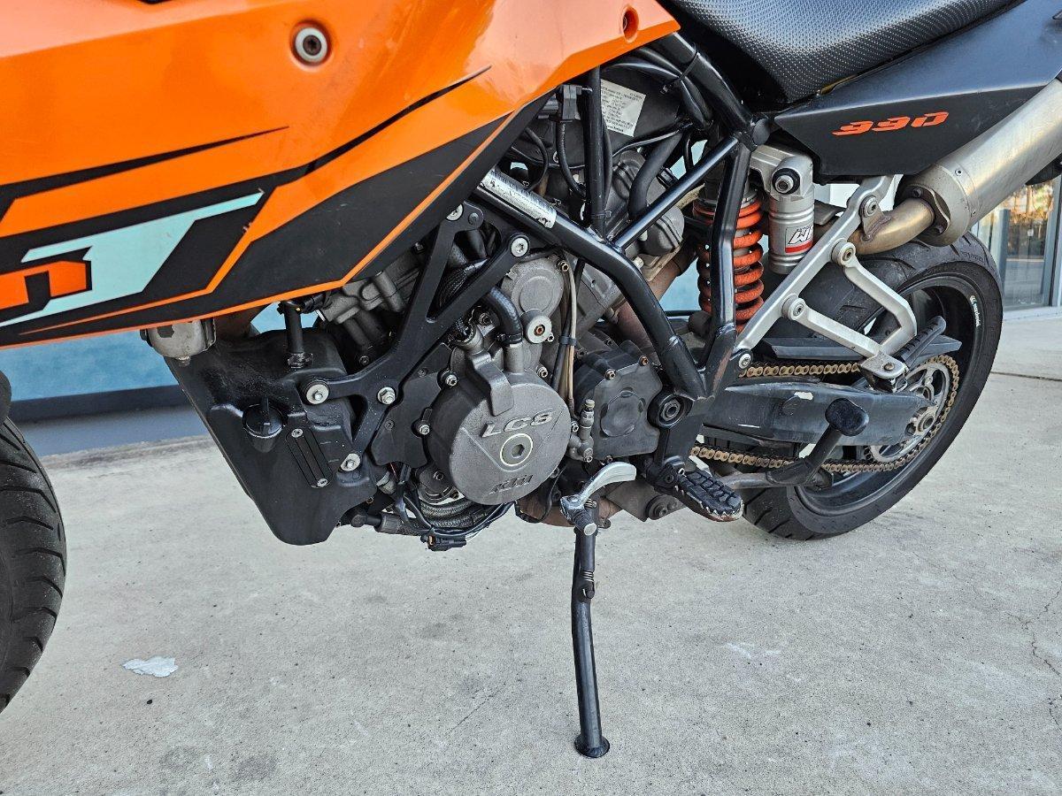 2009 KTM 990 SUPERMOTO T ROAD