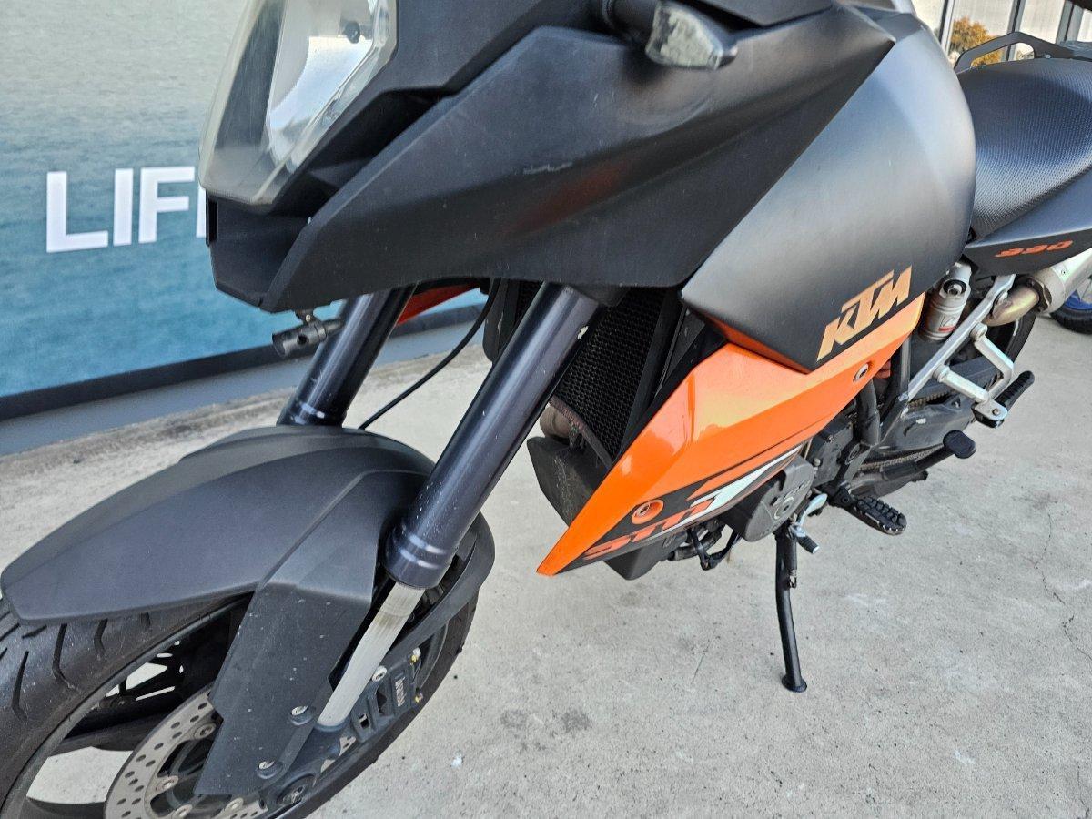 2009 KTM 990 SUPERMOTO T ROAD