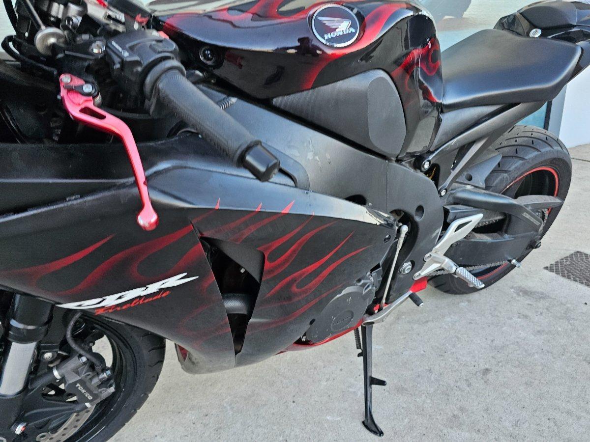 2010 HONDA CBR1000RR FIREBLADE SPORTS