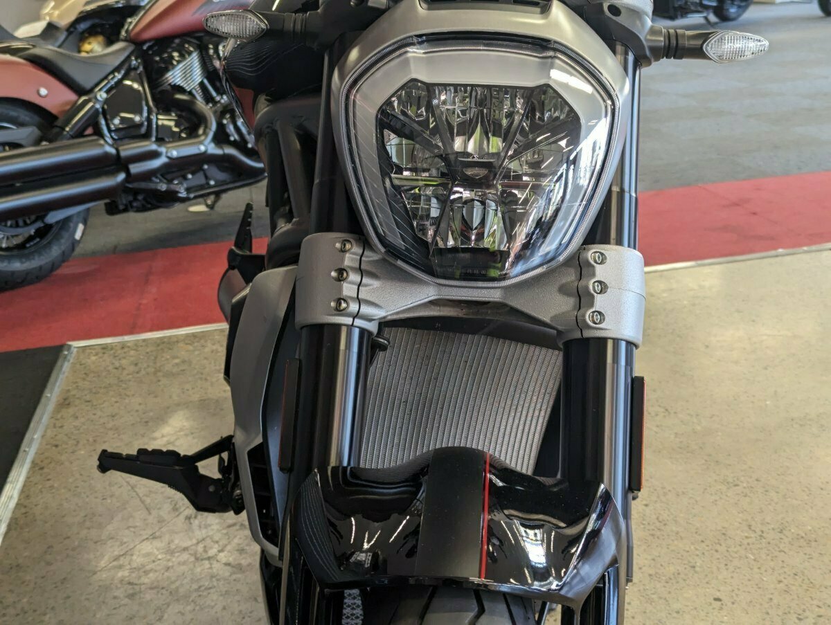 2021 DUCATI 1300CC XDIAVEL S BLACK CRUISER