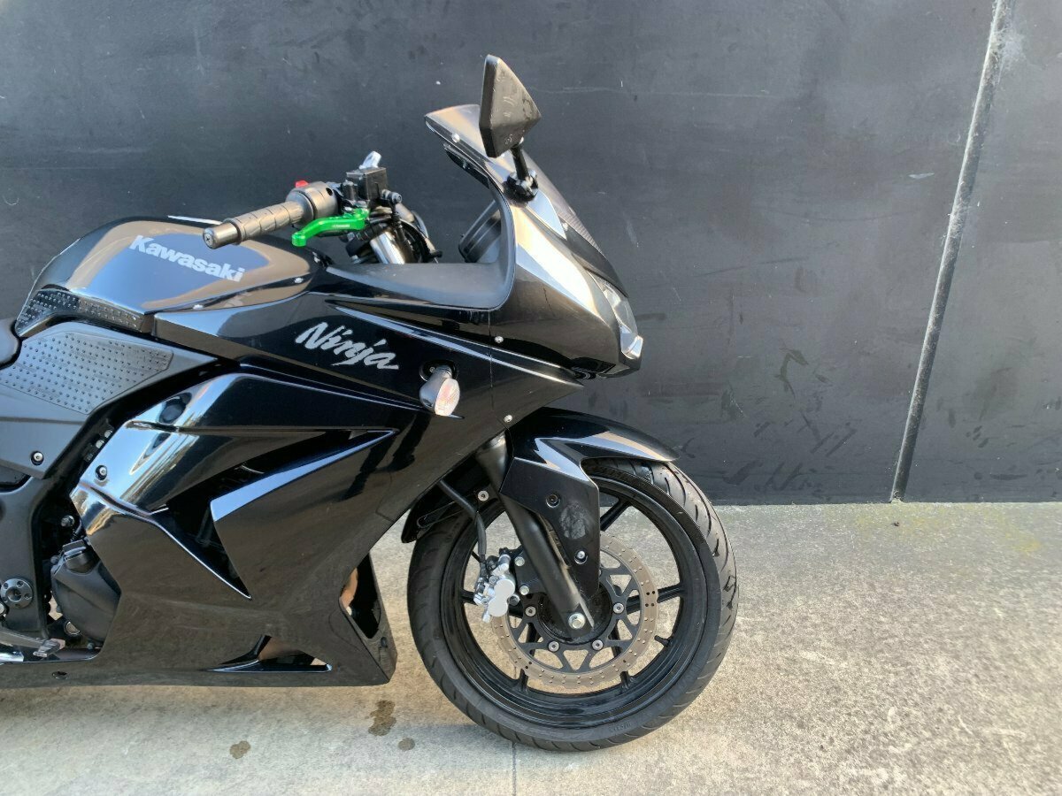 2011 KAWASAKI NINJA 250R (EX250) SPORTS