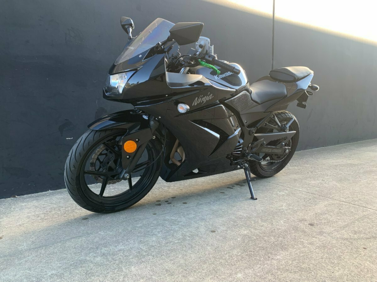 2011 KAWASAKI NINJA 250R (EX250) SPORTS
