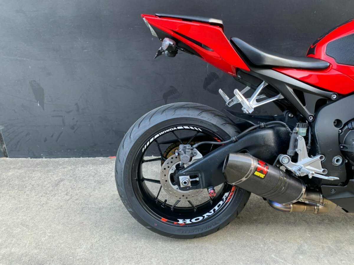 2015 HONDA CBR1000RR (FIREBLADE) SPORTS