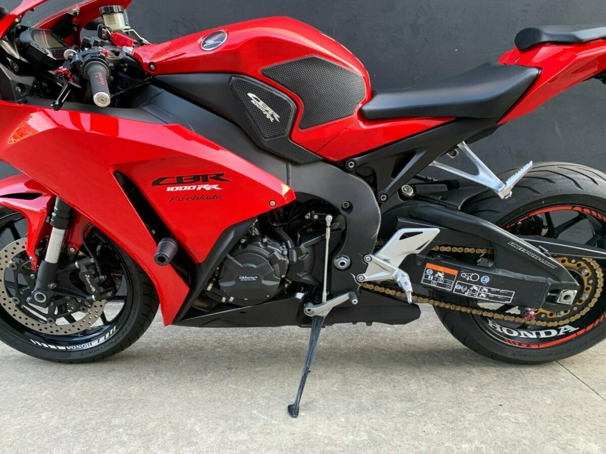 2015 HONDA CBR1000RR (FIREBLADE) SPORTS