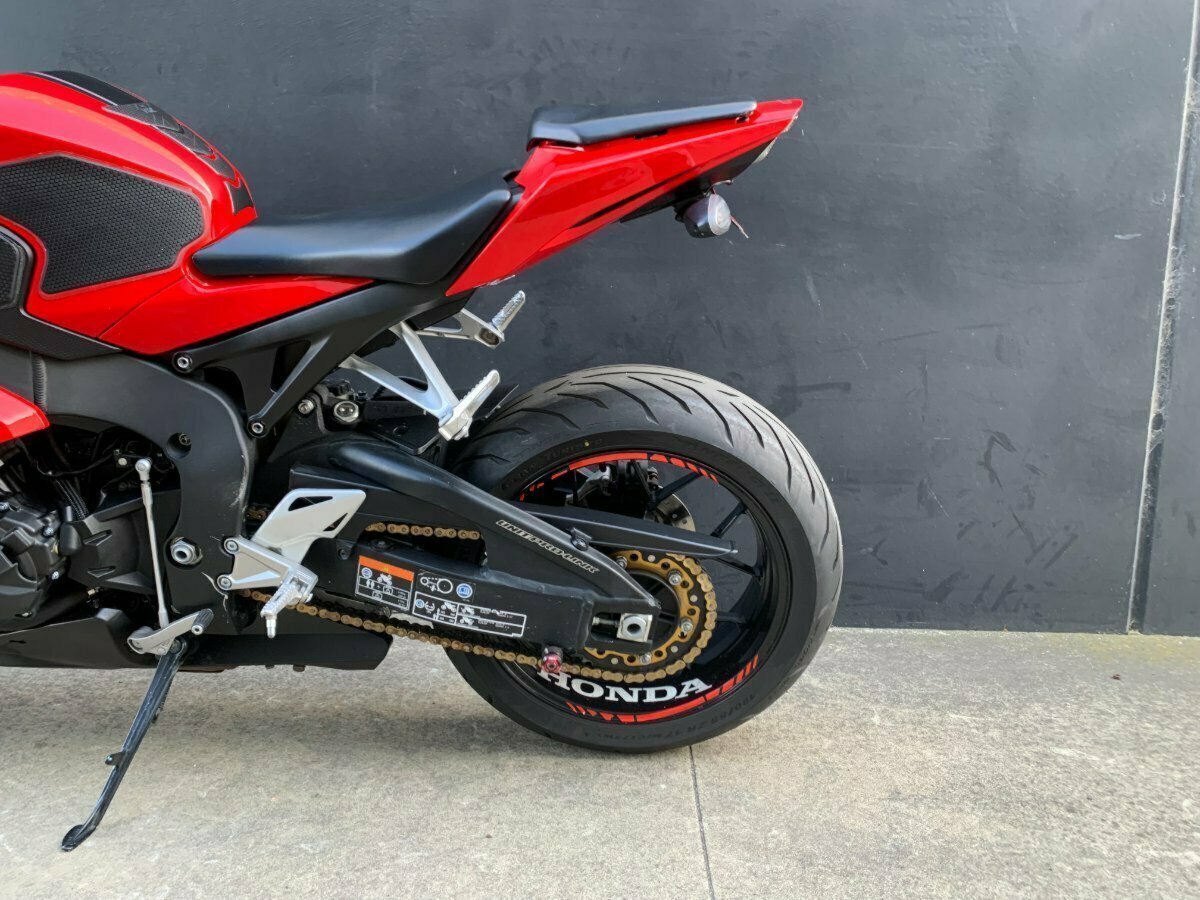 2015 HONDA CBR1000RR (FIREBLADE) SPORTS