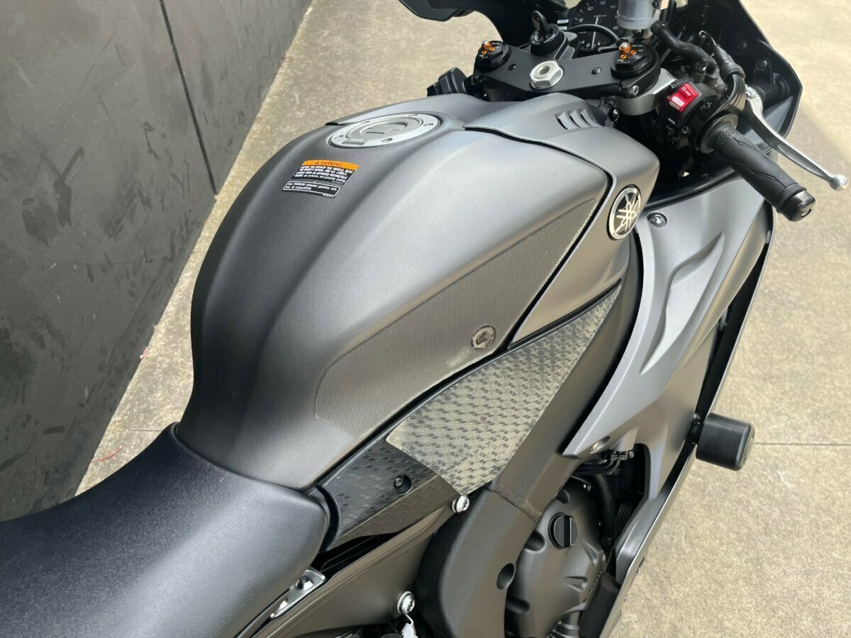 2021 YAMAHA YZF-R6 SPORTS