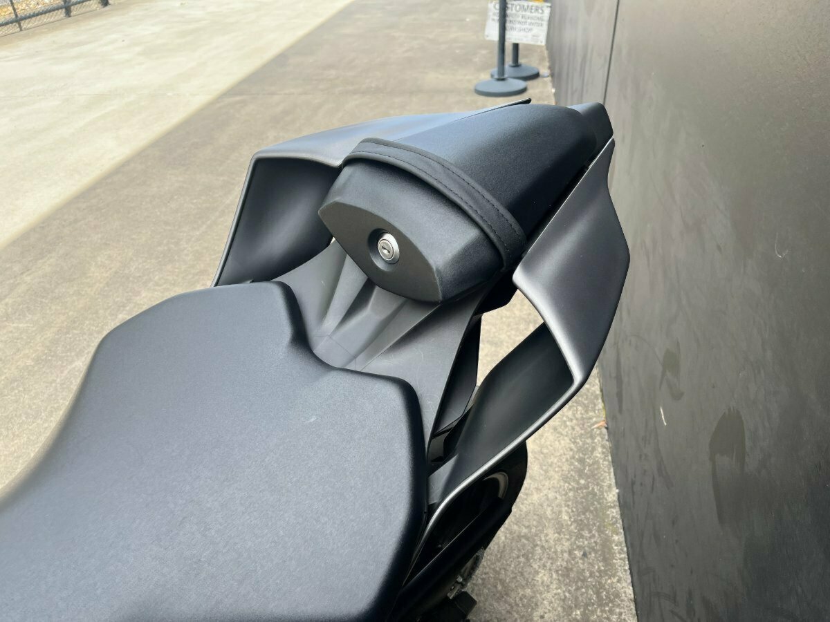 2021 YAMAHA YZF-R6 SPORTS