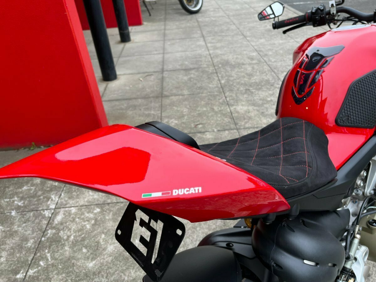2021 DUCATI STREETFIGHTER V4 S SPORTS