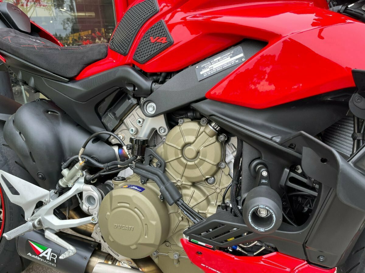 2021 DUCATI STREETFIGHTER V4 S SPORTS
