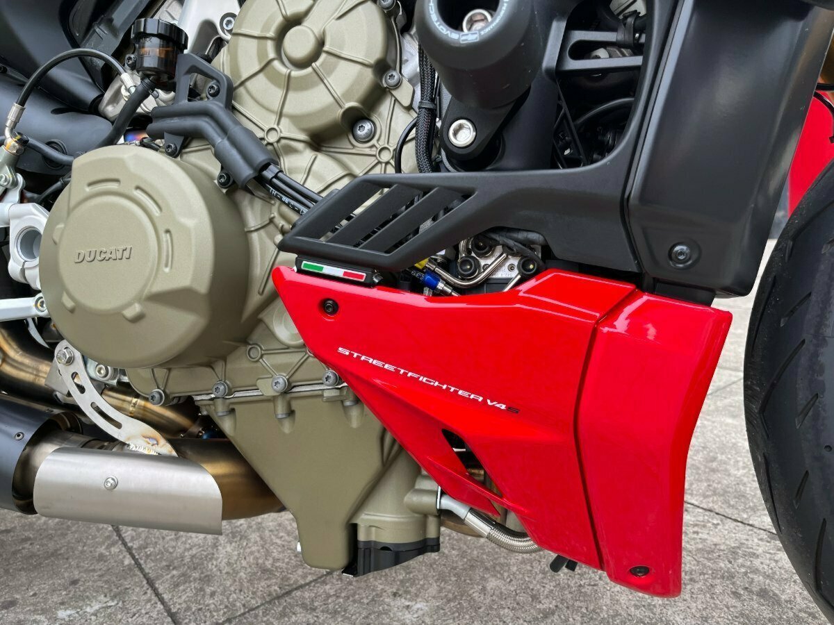 2021 DUCATI STREETFIGHTER V4 S SPORTS