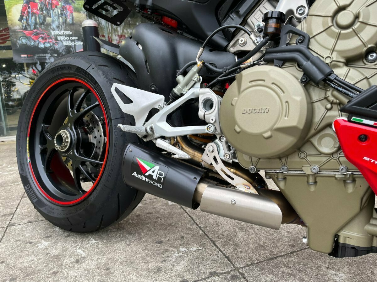 2021 DUCATI STREETFIGHTER V4 S SPORTS