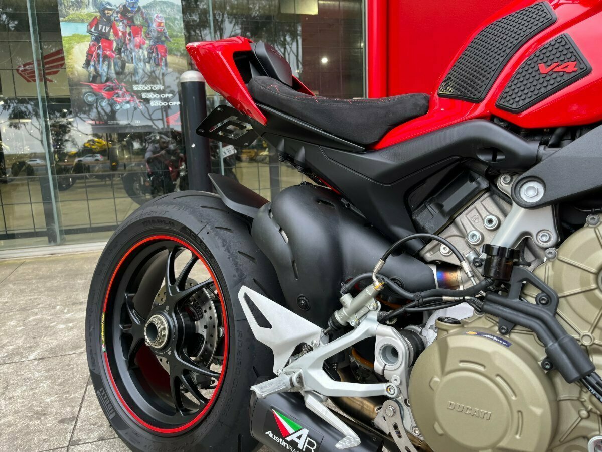2021 DUCATI STREETFIGHTER V4 S SPORTS