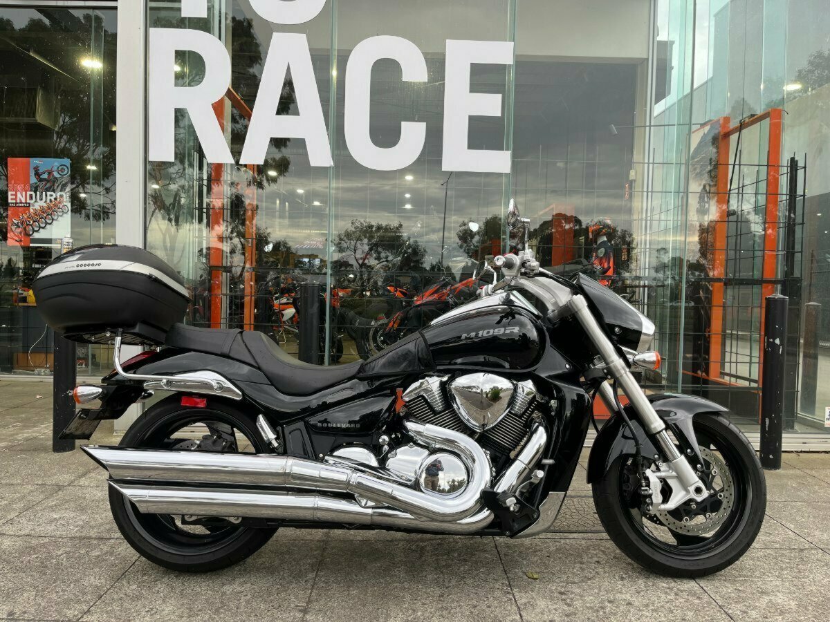 2017 SUZUKI VZR 1800BZ BOULEVARD (M109R) CRUISER
