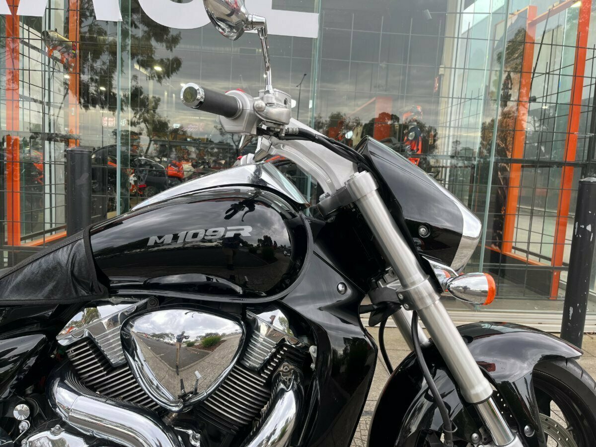 2017 SUZUKI VZR 1800BZ BOULEVARD (M109R) CRUISER