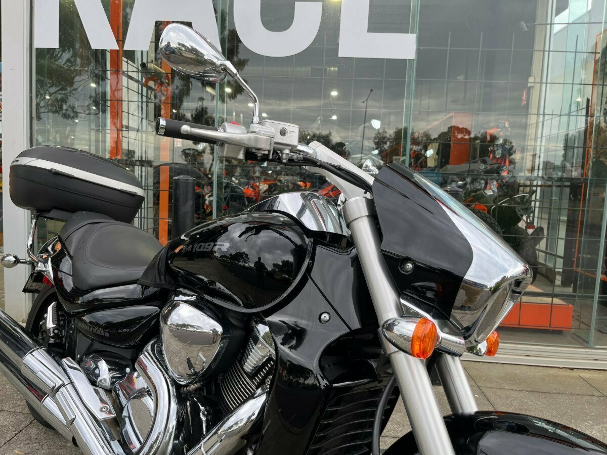 2017 SUZUKI VZR 1800BZ BOULEVARD (M109R) CRUISER