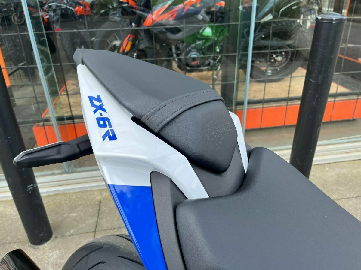 2024 KAWASAKI ZX-6R (ZX636) NINJA SPORTS