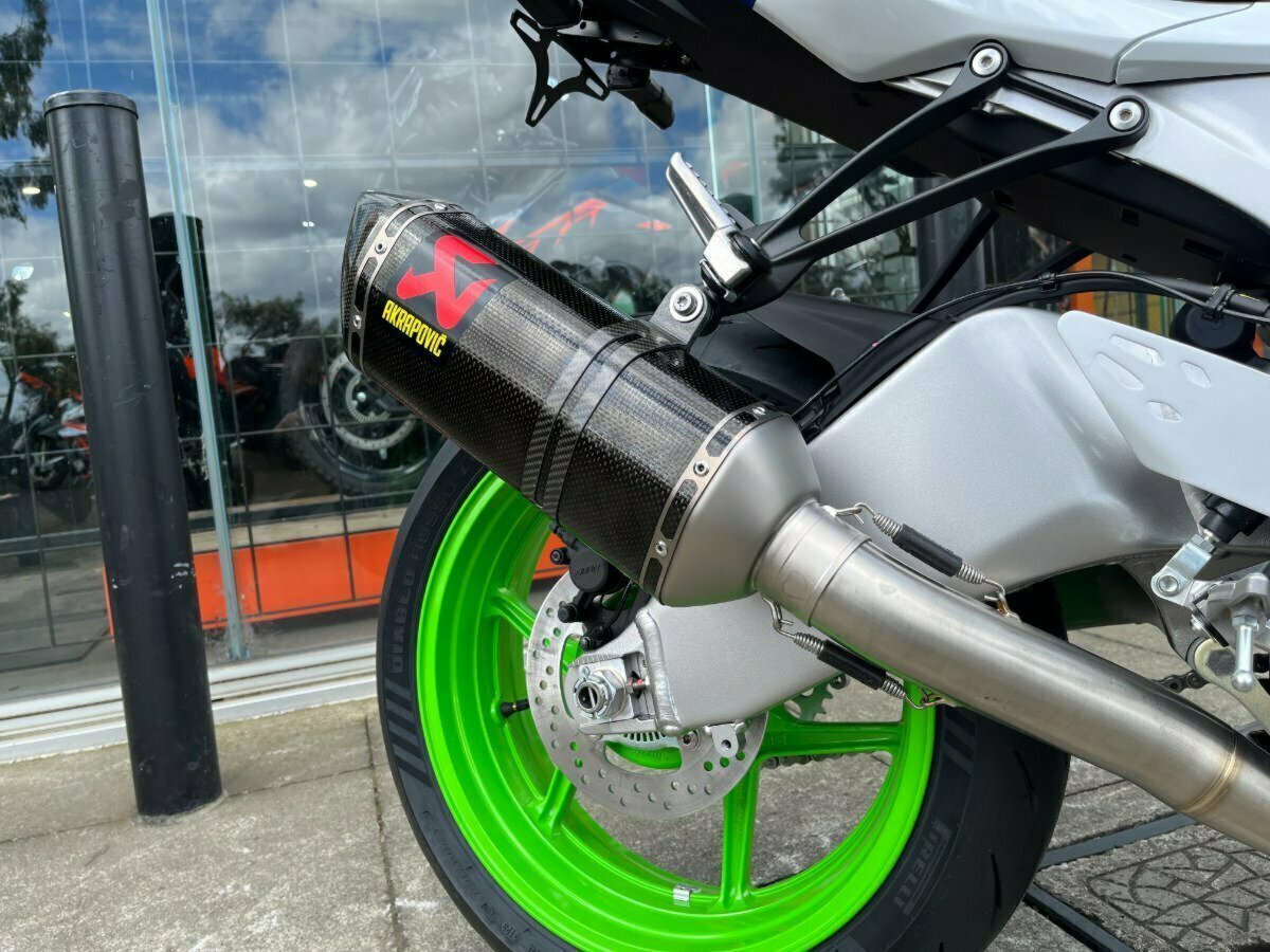 2024 KAWASAKI ZX-6R (ZX636) NINJA SPORTS