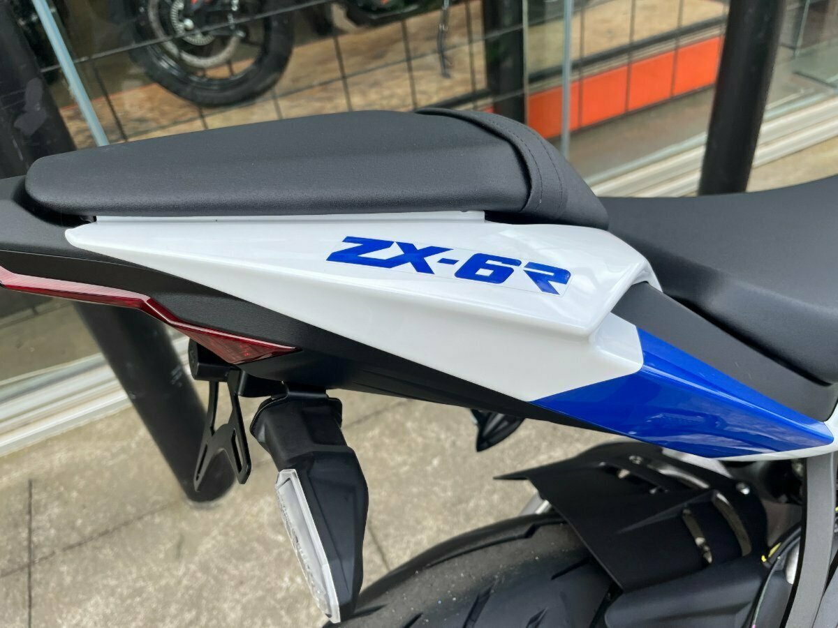 2024 KAWASAKI ZX-6R (ZX636) NINJA SPORTS