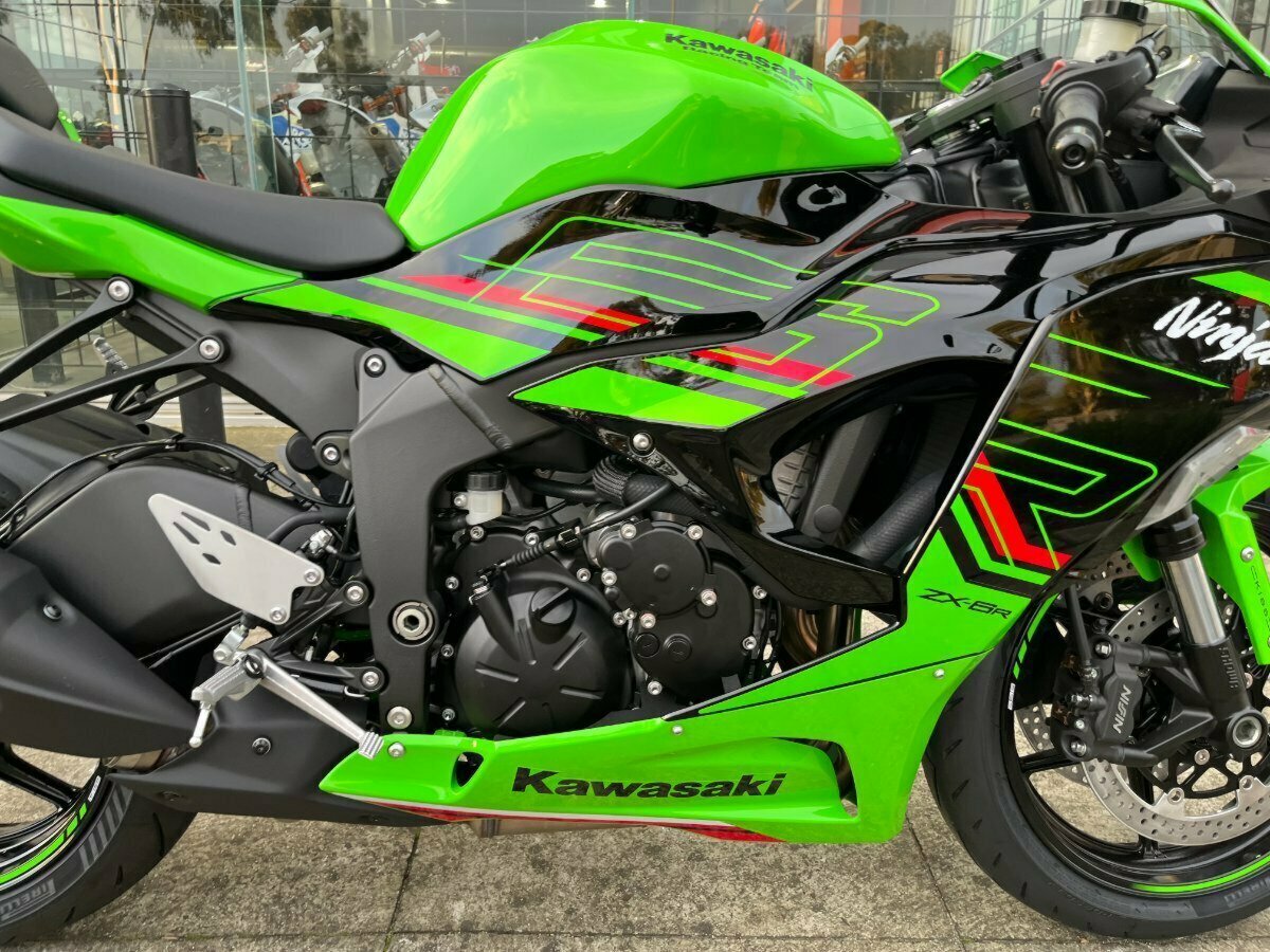2024 KAWASAKI ZX-6R (ZX636) NINJA SPORTS