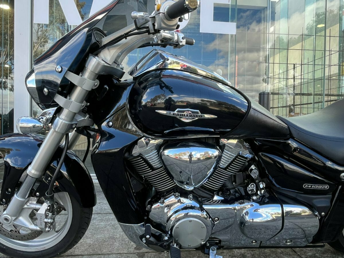 2012 SUZUKI VZR 1800 BOULEVARD (M109R) CRUISER