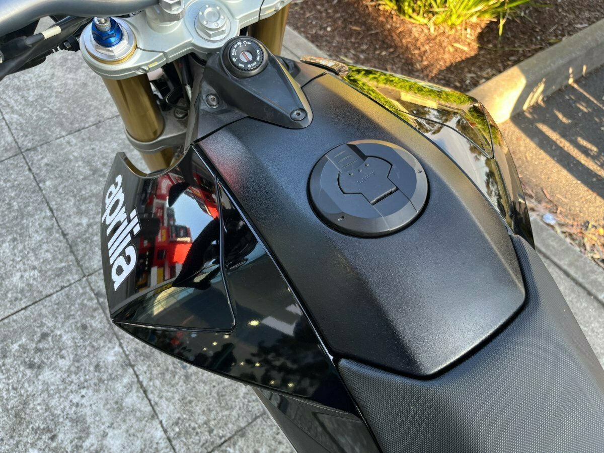 2010 APRILIA DORSODURO 750 ROAD