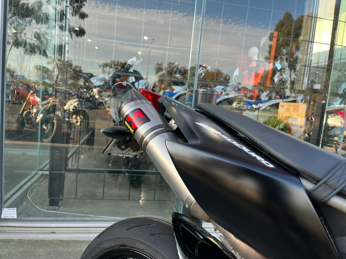 2010 APRILIA DORSODURO 750 ROAD